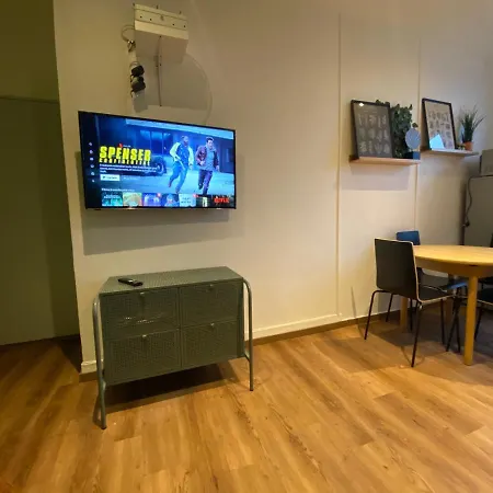 012 Chic & Cosy F2 34m2 Hypercentre Wifi Smart Tv Netflix Apartment *